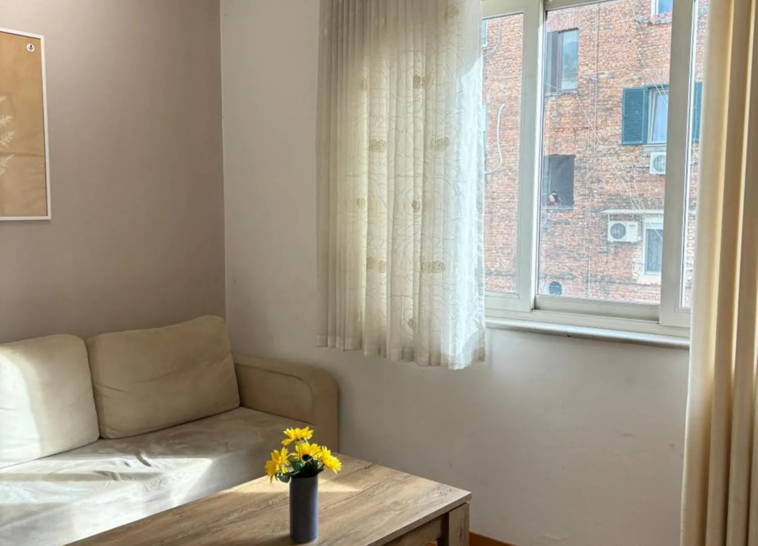 Budget Retreat Tirana & Studios Hotel