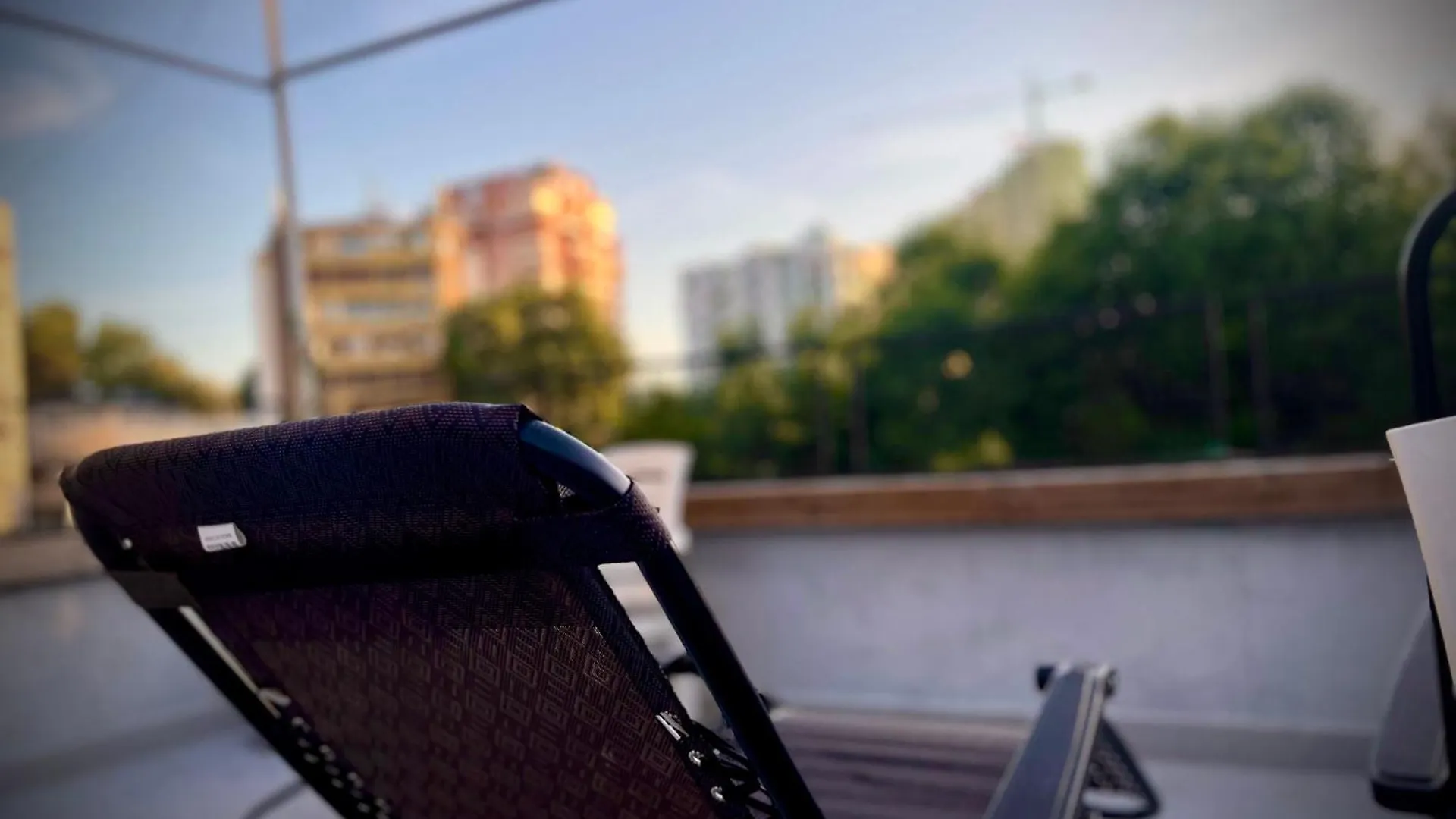 Budget Retreat Tirana & Studios