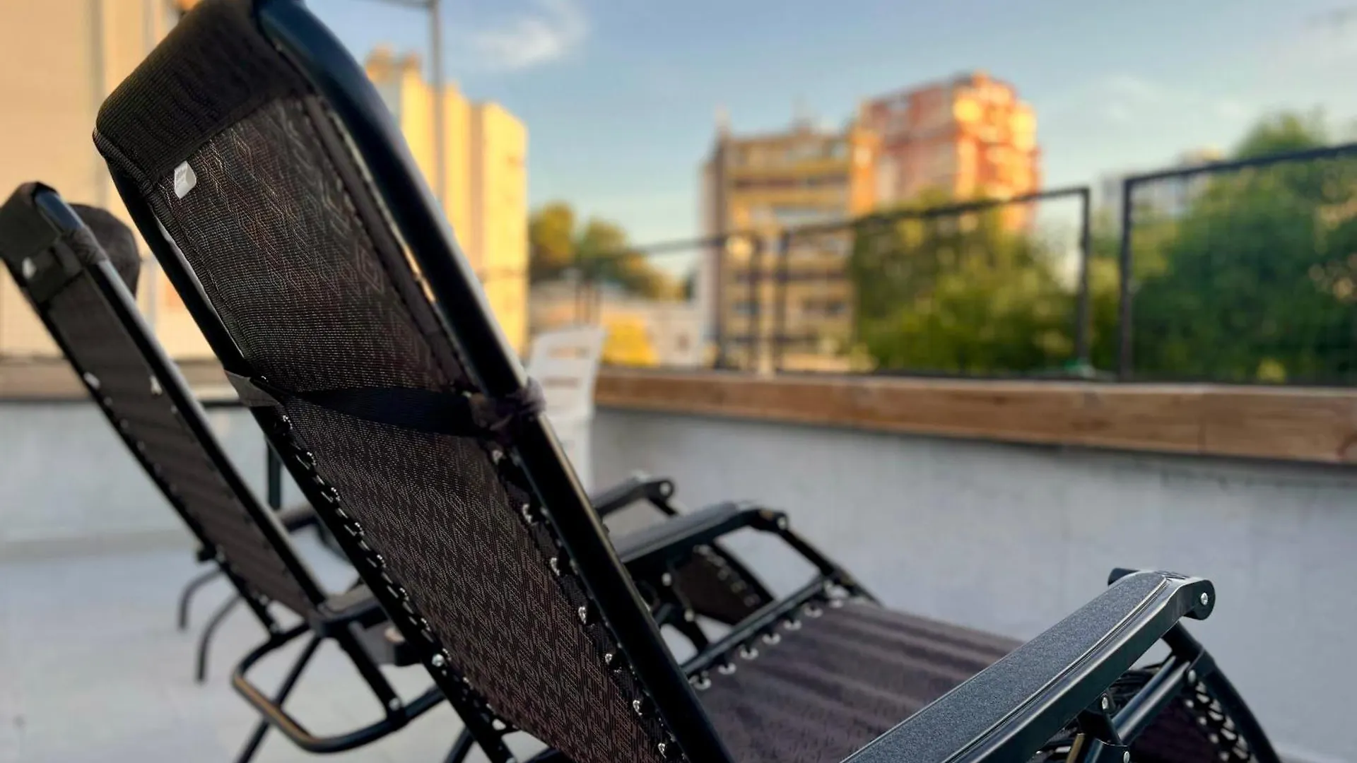 Budget Retreat Tirana & Studios Hotel