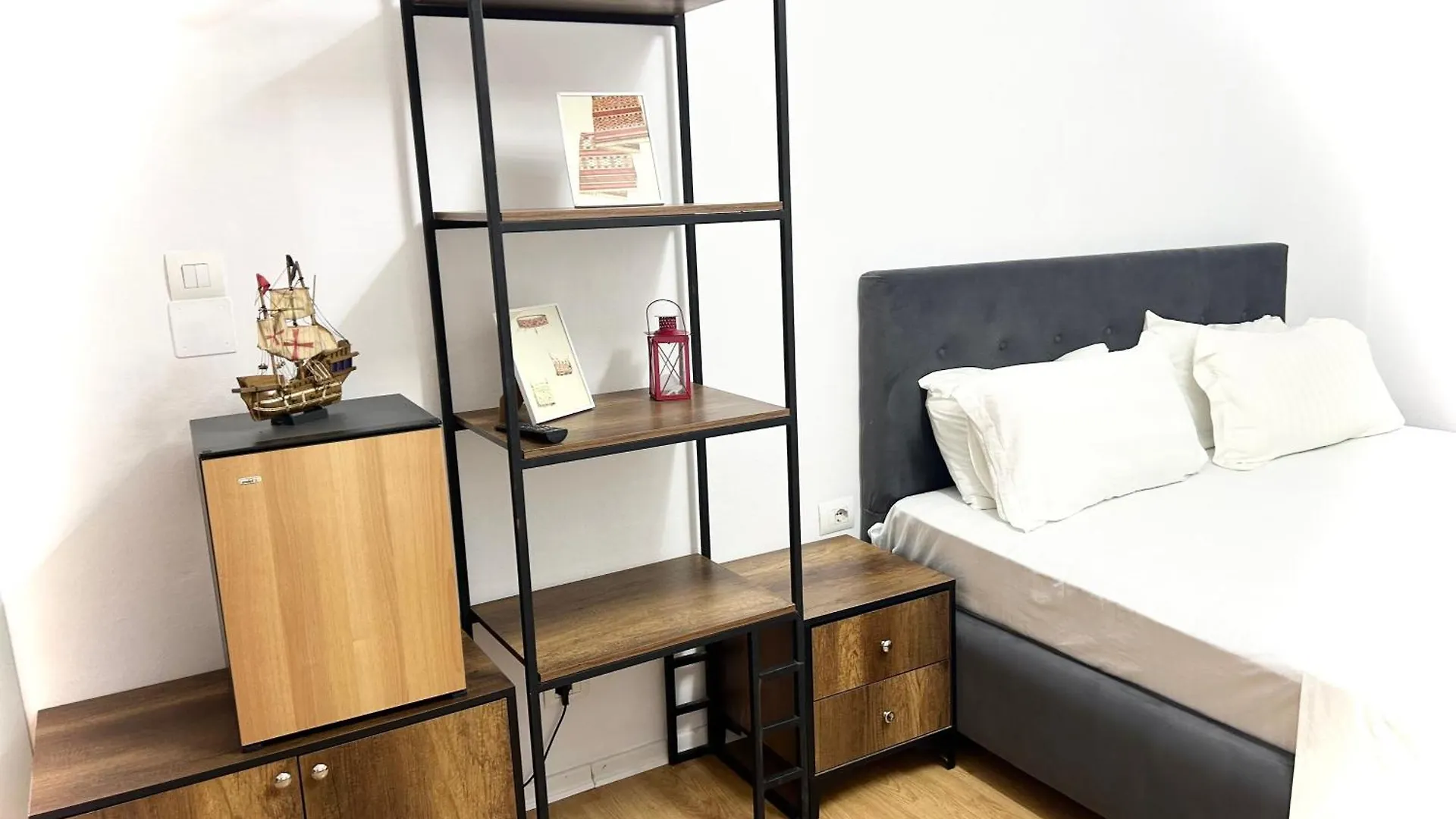 Budget Retreat Tirana & Studios Hotel