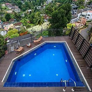 ** Hotel Queens Mount Ridge Šrí Lanka